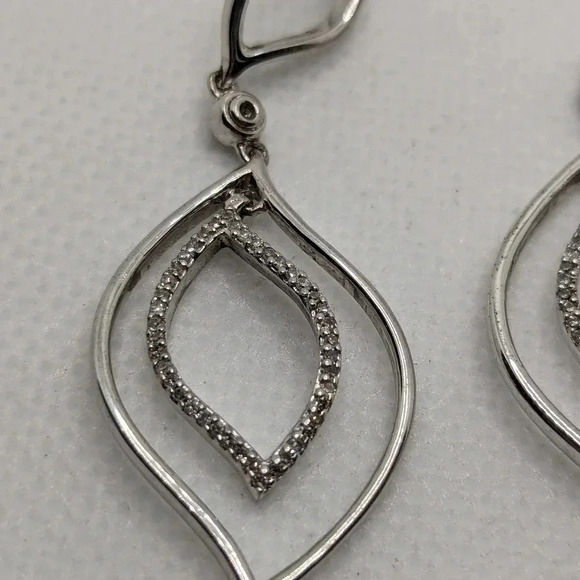 0.25tcw raindrop earrings - Picture 2 of 4